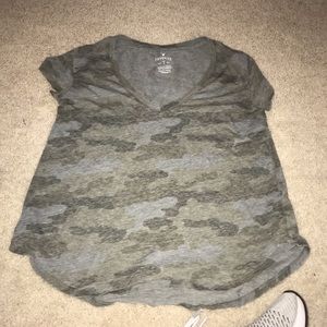 Camo american eagle tee